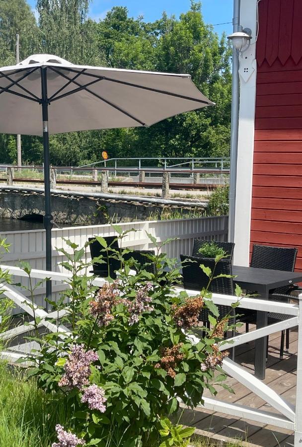 Lovely Waterfront Cottage Near Karlshamn Asarum Eksteriør billede
